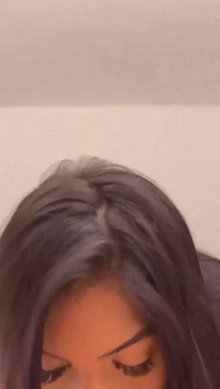 Botou a novinha Ayarla Souza pra cair de boca na pica e ainda dá uma quicada gostosa