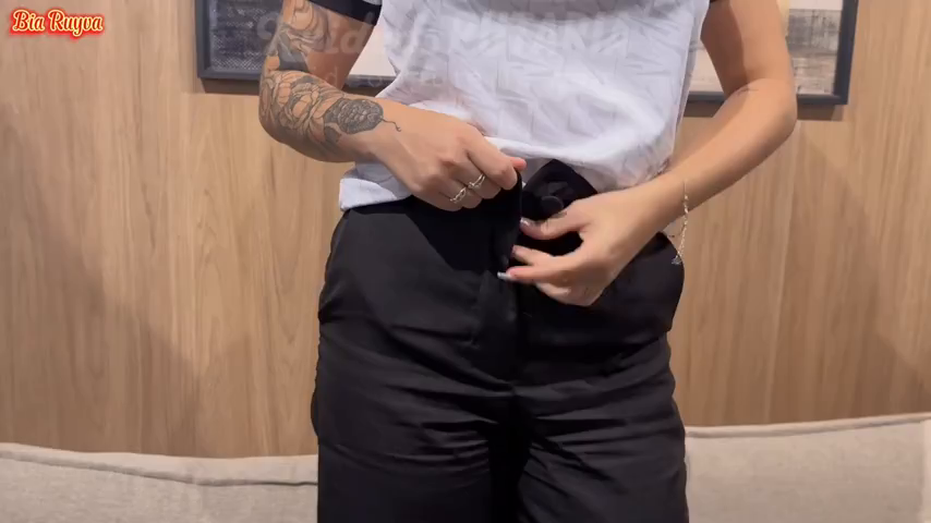 Jacke Porpeta deixando gordinho socar forte na sua bucetinha gostosa apertada