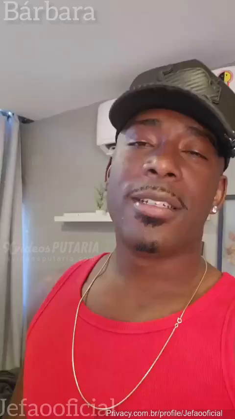 Jefão fodendo a bucetinha gostosa de óleo na rabuda deliciosa Bia Mattos