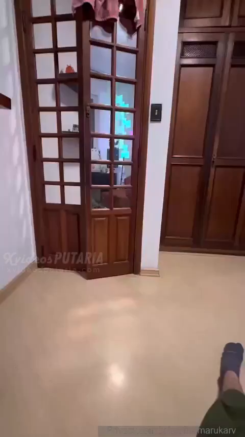 Maru Karv fazendo sexo oral gostoso e tomando aquela boa dose de leitinho no final da mamada