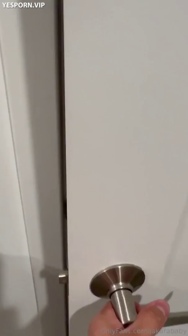 Novinha safada rabuda